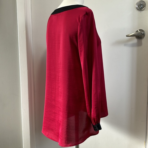 KENNETH COLE REACTION stain blouse - Picture 3 of 8